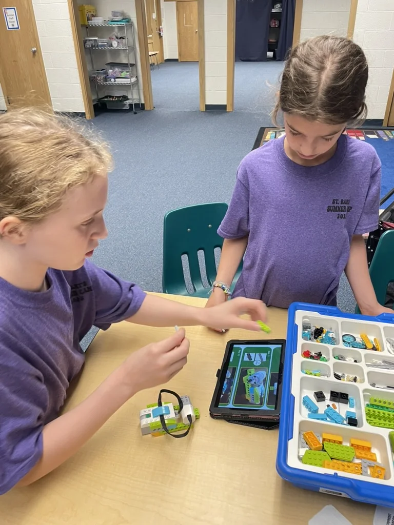 08ada3de B895 4703 91a5 B25f557f1811 1 105 C 2.webp